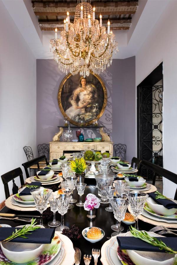 Pajaro Rebelde Bed & Breakfast Seville Luaran gambar