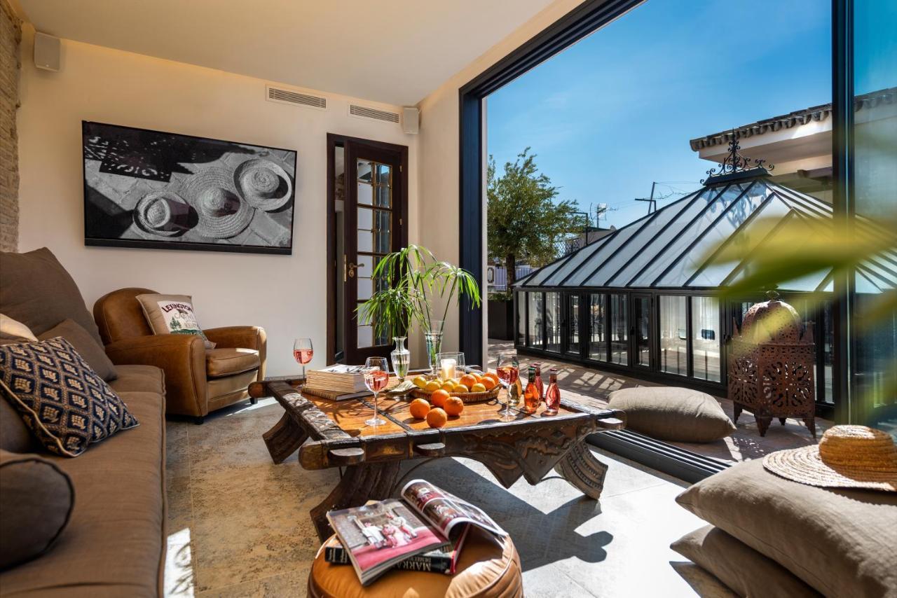 Pajaro Rebelde Bed & Breakfast Seville Luaran gambar